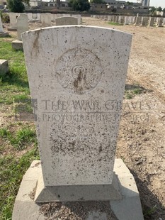 BAGHDAD (NORTH GATE) WAR CEMETERY - MOORE, R C